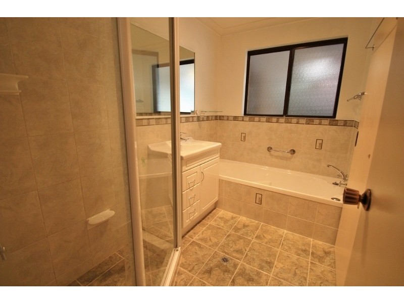 4B Rowney Close, Bateman WA 6150
