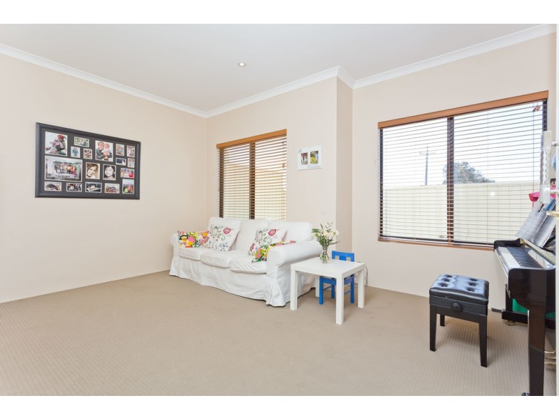 13A Bersica Court, Kardinya WA 6163