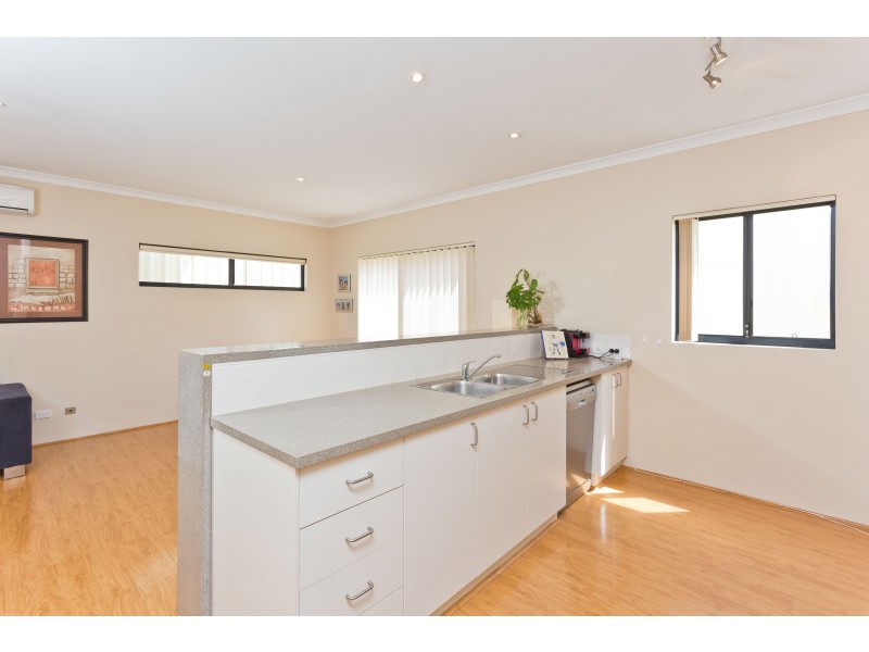 13A Bersica Court, Kardinya WA 6163