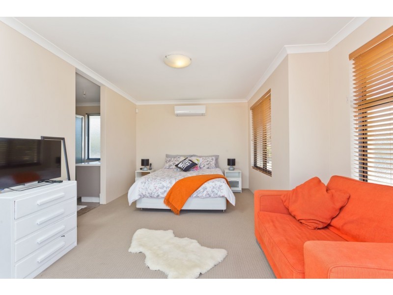 13A Bersica Court, Kardinya WA 6163