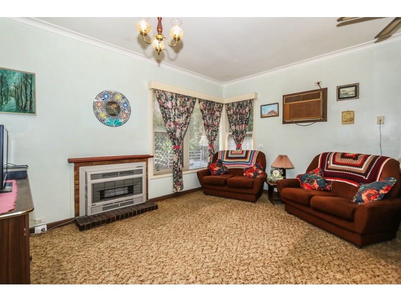 19 Caliban Way, Coolbellup WA 6163