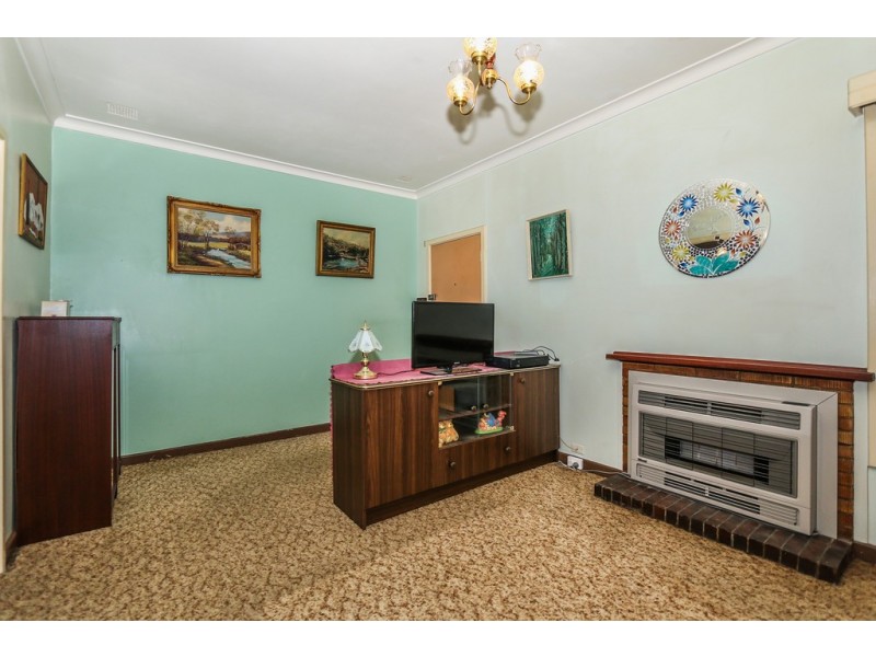 19 Caliban Way, Coolbellup WA 6163