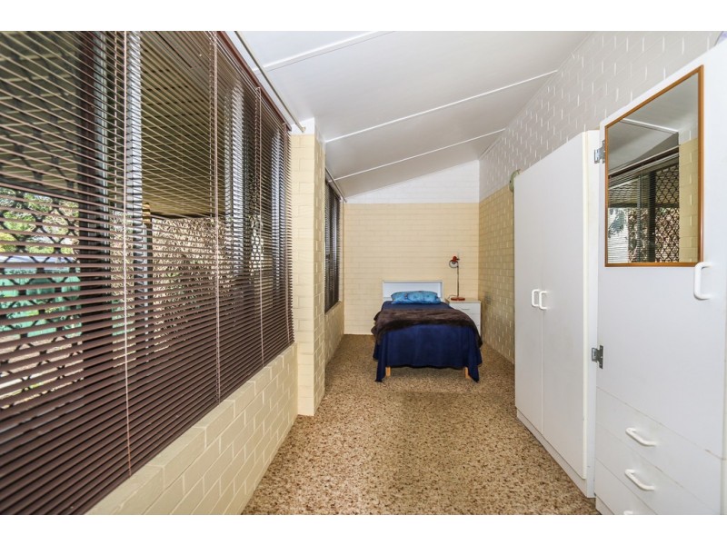 19 Caliban Way, Coolbellup WA 6163