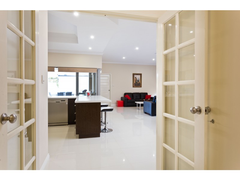 21 Black Swan Rise, Beeliar WA 6164