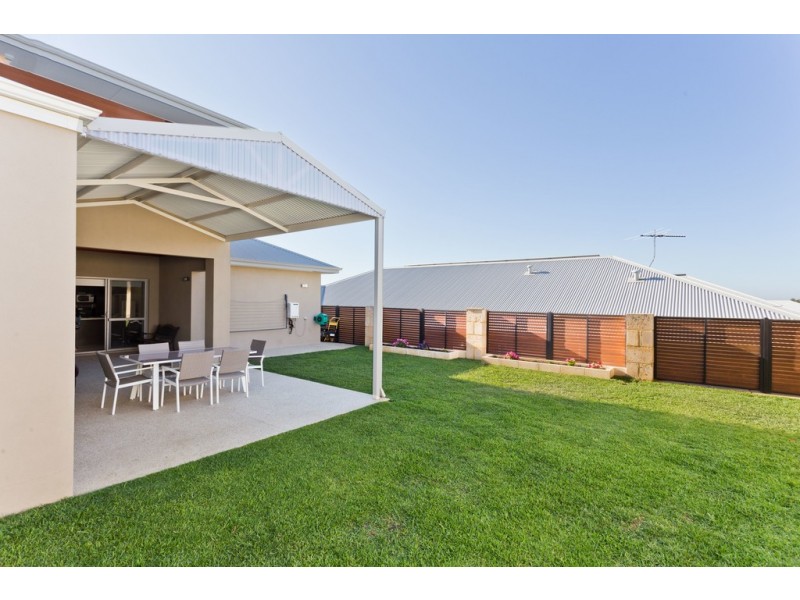 21 Black Swan Rise, Beeliar WA 6164