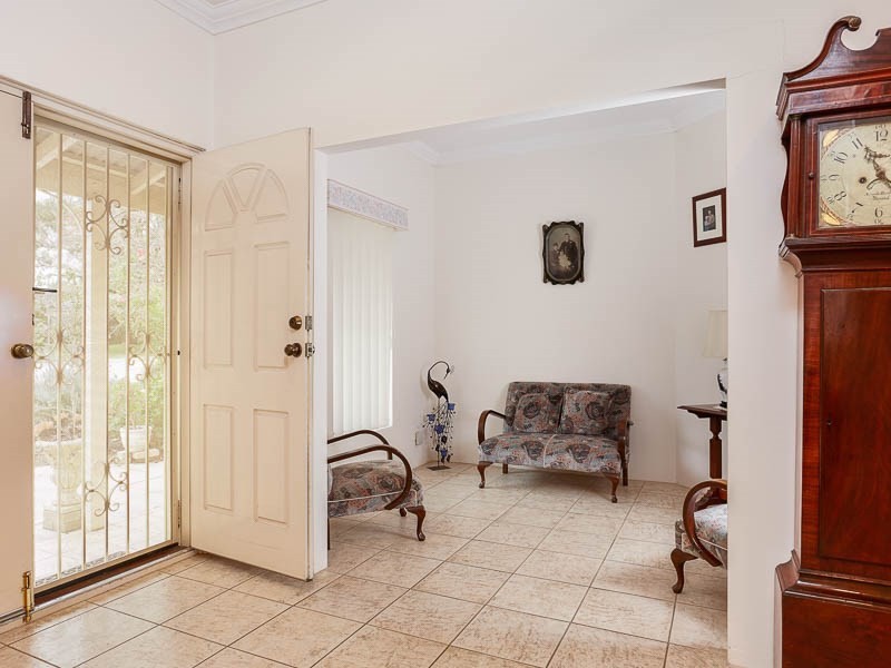 139 Parkway Road, Bibra Lake WA 6163