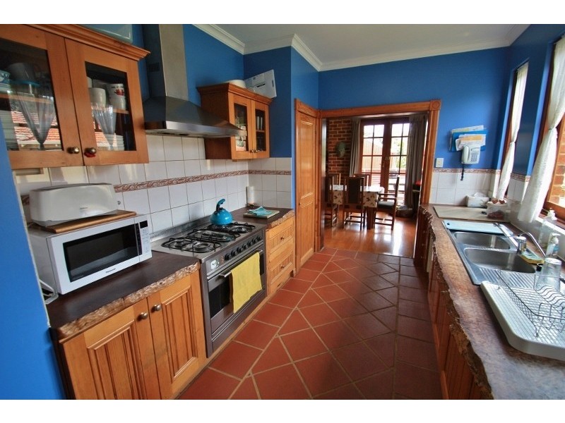 67 Oakover Street, East Fremantle WA 6158