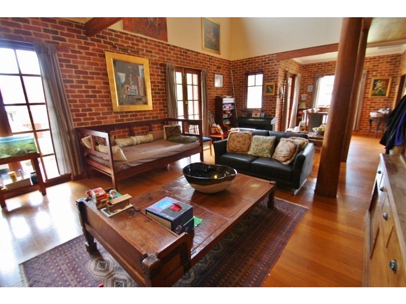 67 Oakover Street, East Fremantle WA 6158