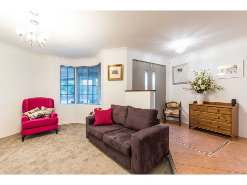 37 Turnbury Park Drive, Jandakot WA 6164