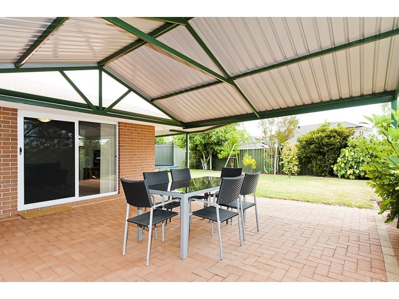9 Devonian Gardens, Bibra Lake WA 6163