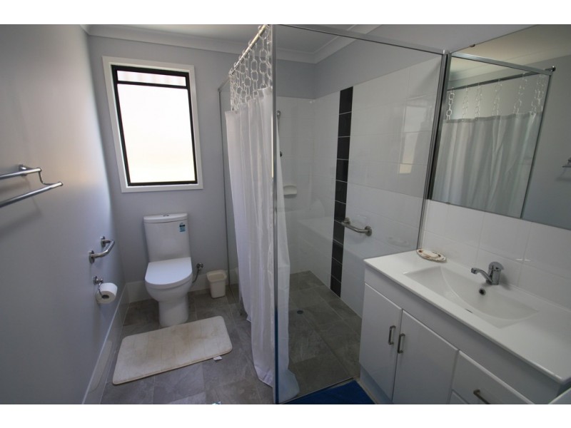 46 Anglesey Drive, Kardinya WA 6163