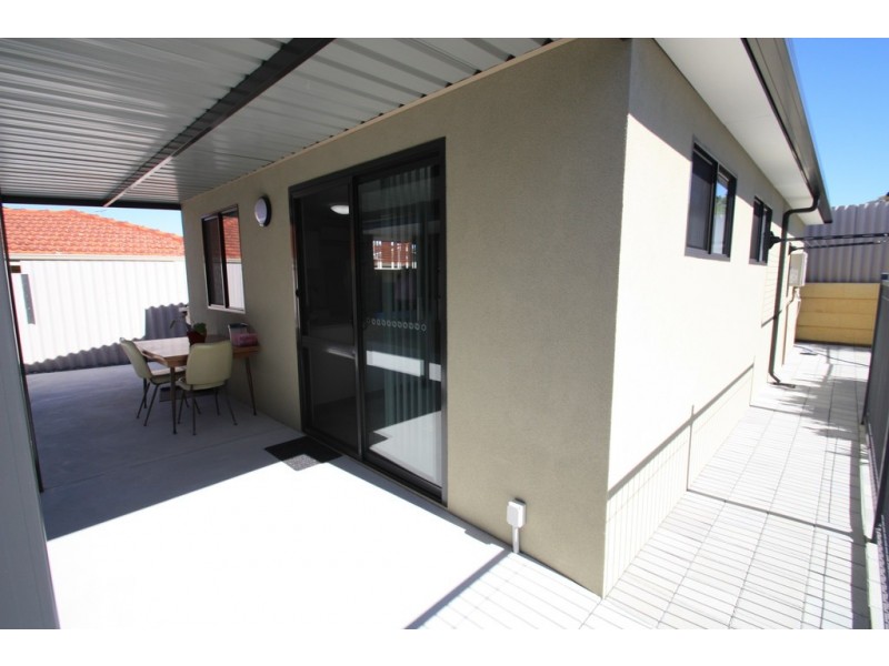 46 Anglesey Drive, Kardinya WA 6163