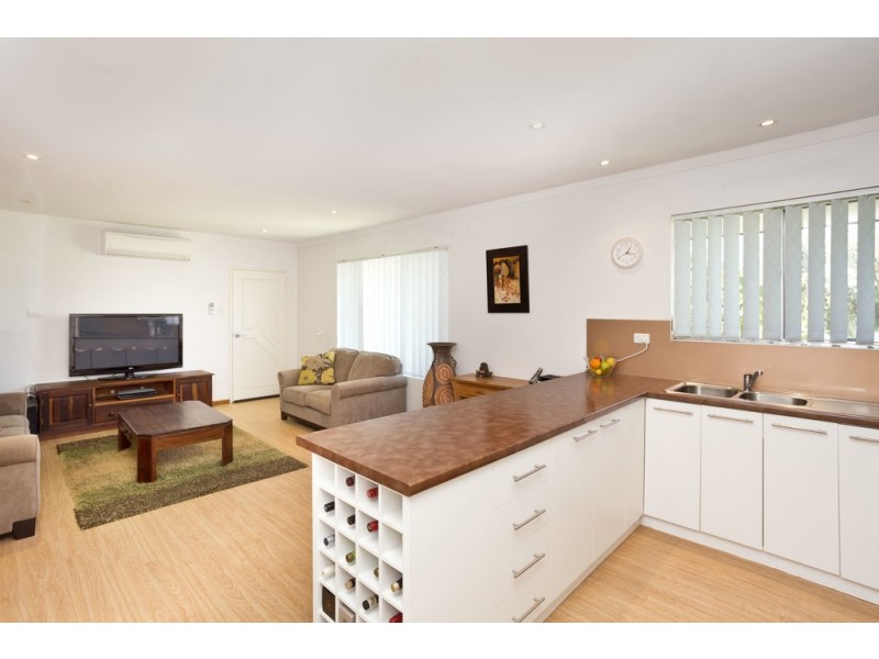 1B Bellairs Road, Kardinya WA 6163