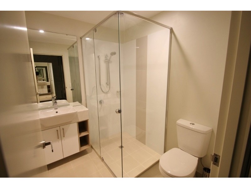 51/16 Midgegooroo Avenue, Cockburn Central WA 6164