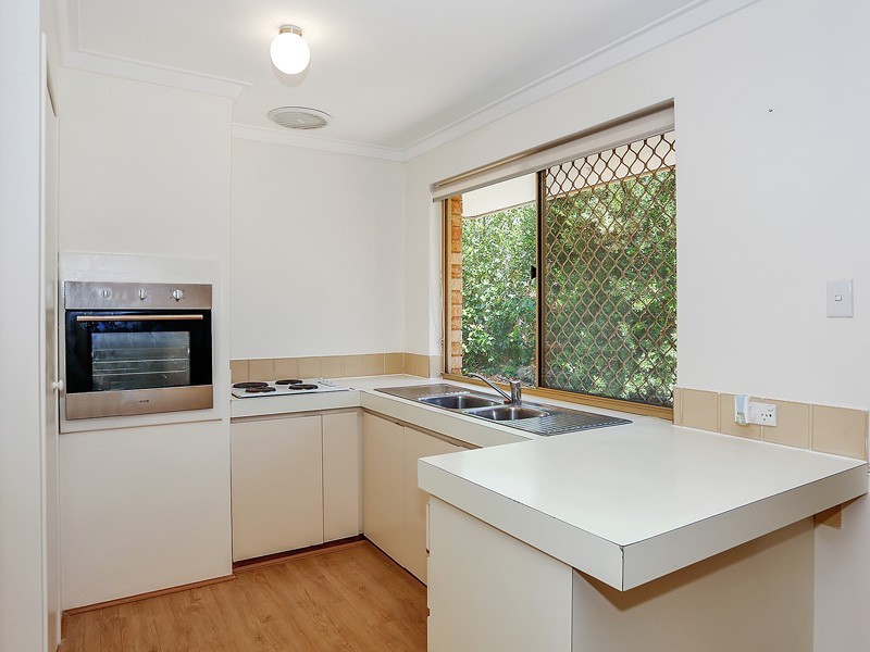 16A Passey Place, Kardinya WA 6163