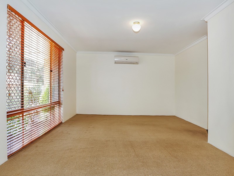 16A Passey Place, Kardinya WA 6163