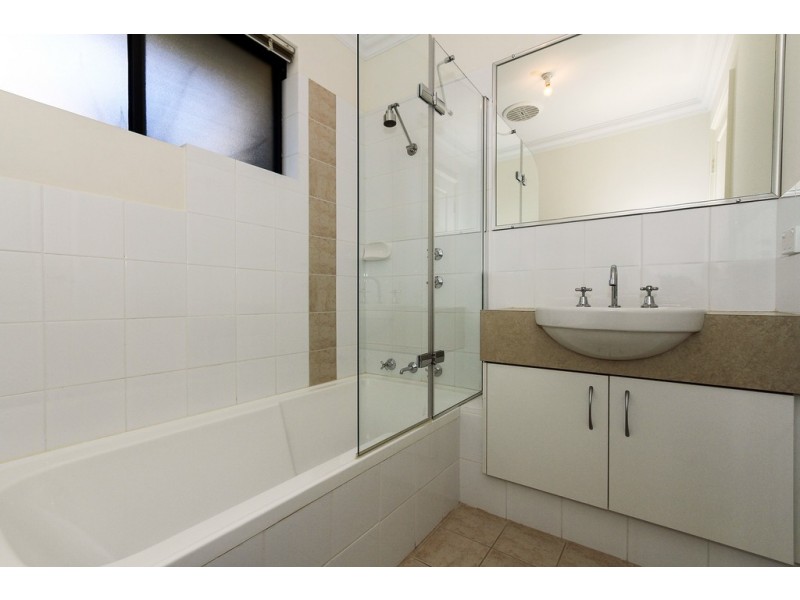 6/35 Branch Circus, Success WA 6164