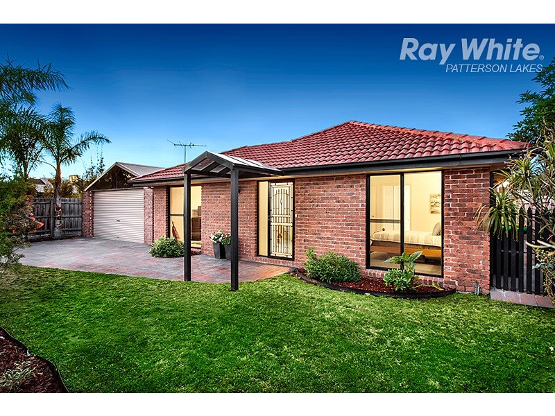 242 Gladesville Boulevard, Patterson Lakes VIC 3197