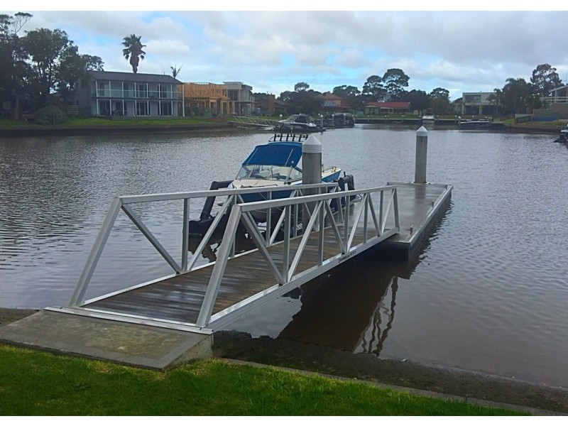 41 Curlew Point Drive, Patterson Lakes VIC 3197