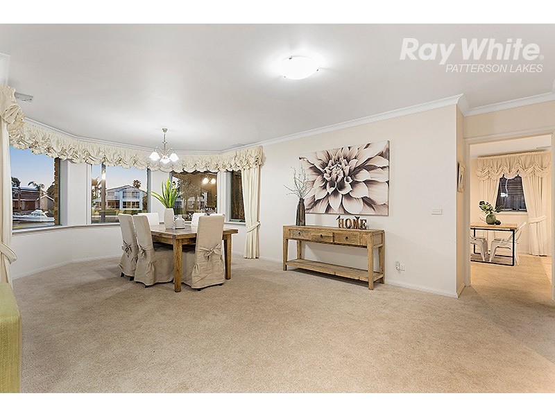 4 Lagoon Place, Patterson Lakes VIC 3197