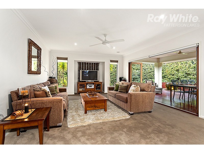 5 Artesian Place, Waterways VIC 3195