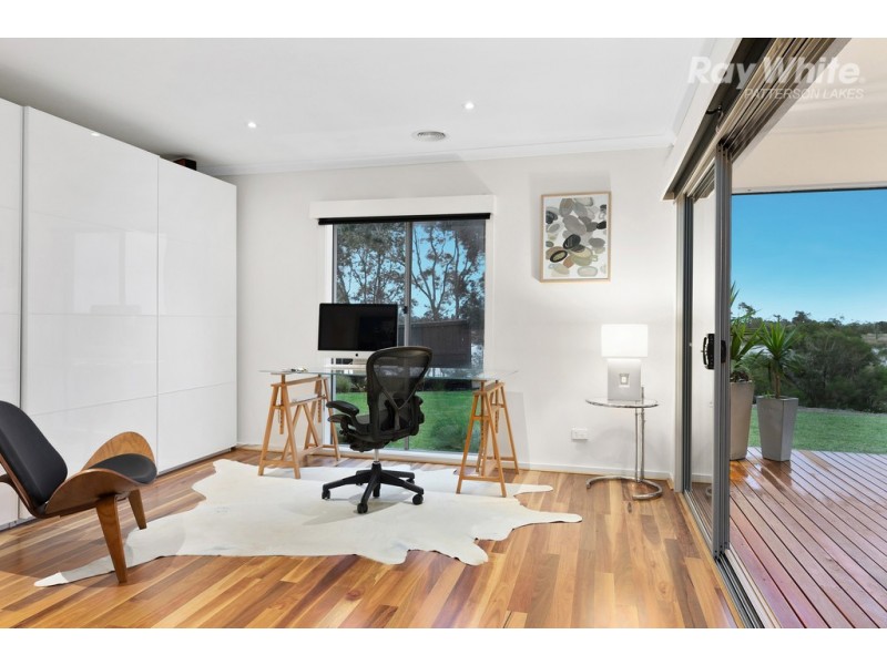 1 Barmah Place, Waterways VIC 3195