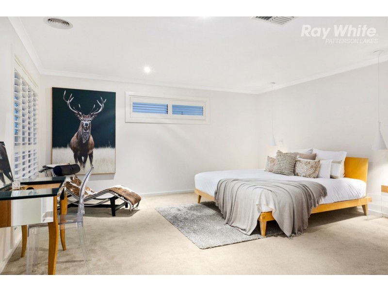 1 Barmah Place, Waterways VIC 3195