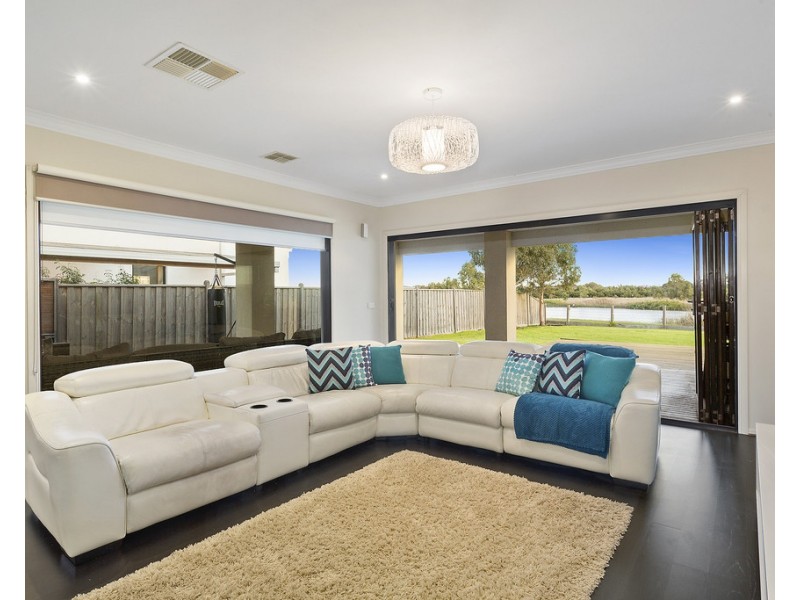 3 Buloke Lane, Waterways VIC 3195