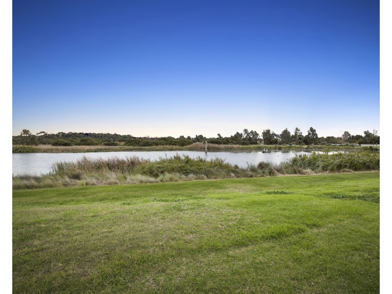 3 Buloke Lane, Waterways VIC 3195