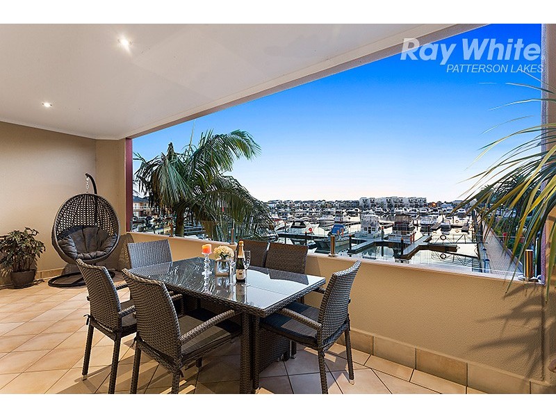 3 Southseas Place, Patterson Lakes VIC 3197