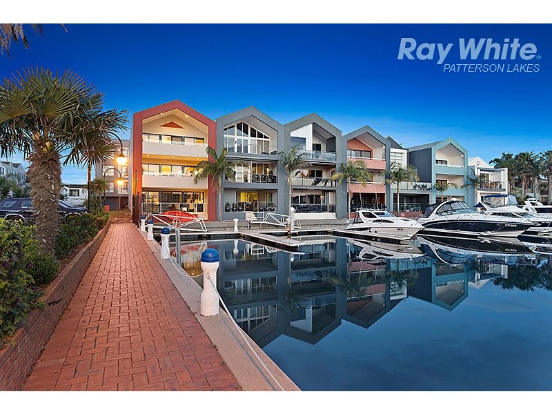 3 Southseas Place, Patterson Lakes VIC 3197