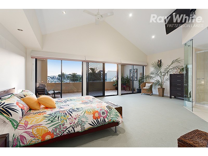 3 Southseas Place, Patterson Lakes VIC 3197