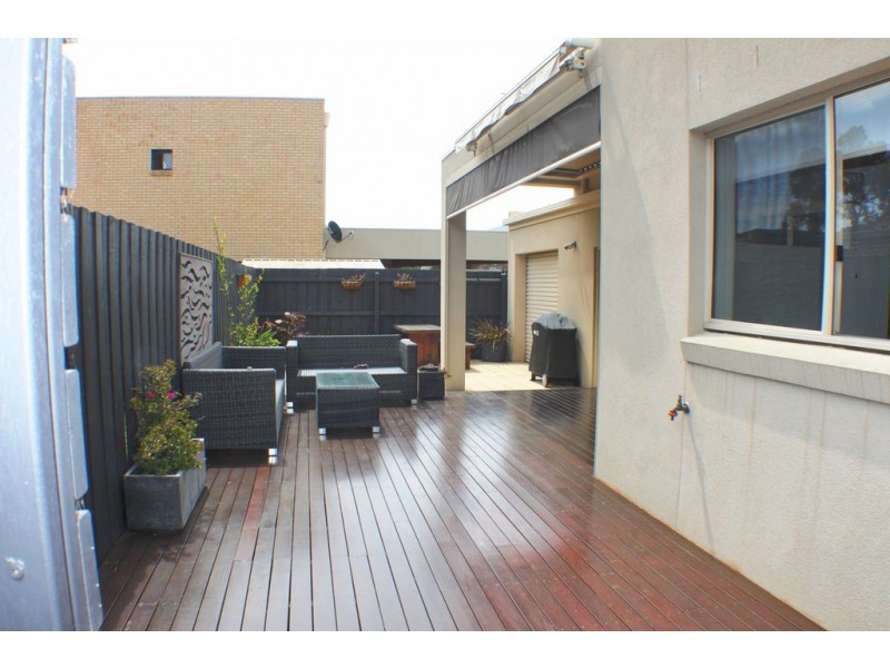 10 Hannalore Way, Patterson Lakes VIC 3197