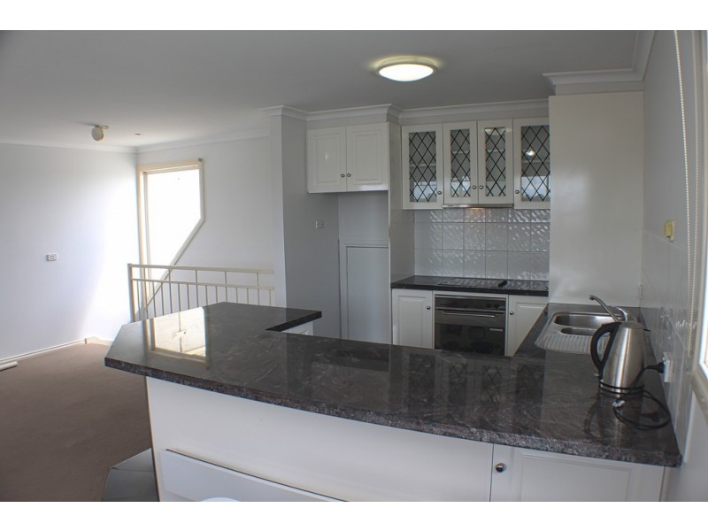 8/3 Inner Harbour Drive, Patterson Lakes VIC 3197