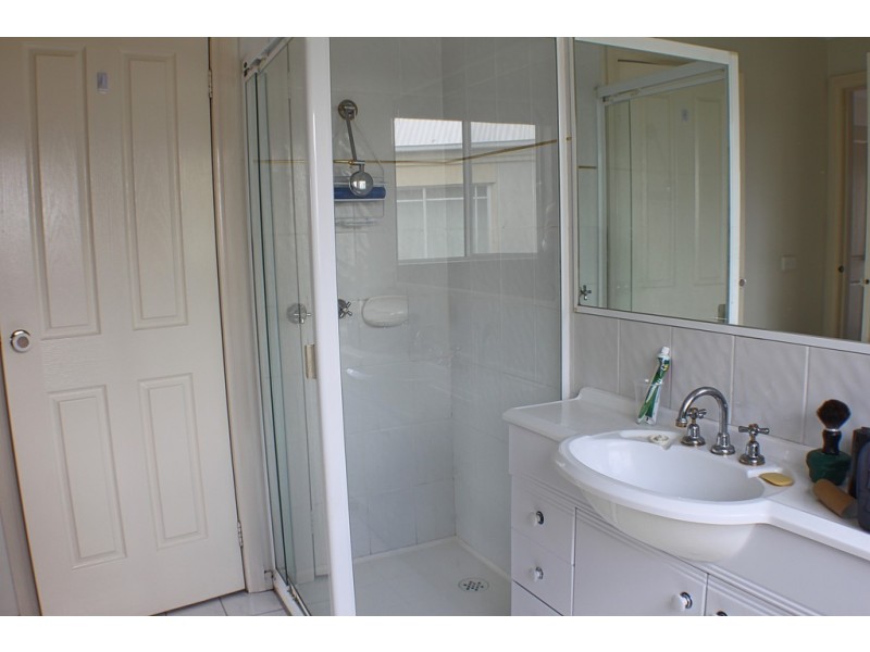 8/3 Inner Harbour Drive, Patterson Lakes VIC 3197