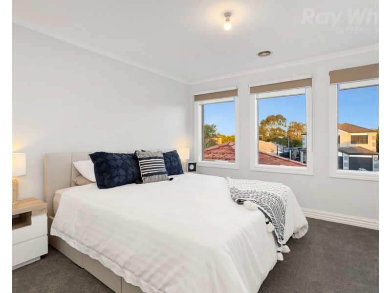 7 Tasman Court, Patterson Lakes VIC 3197