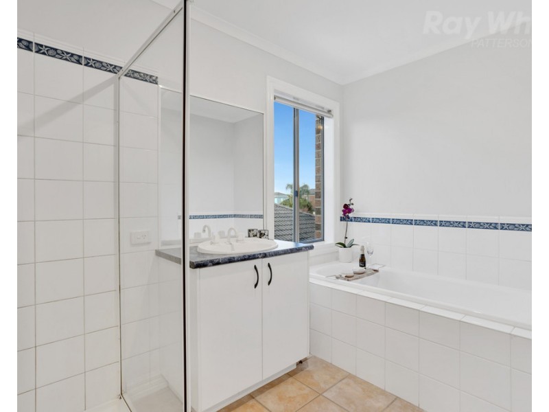 7 Tasman Court, Patterson Lakes VIC 3197