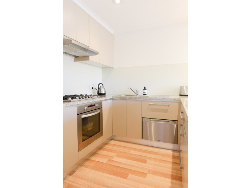 10/2-20 Gladesville Boulevard, Patterson Lakes VIC 3197