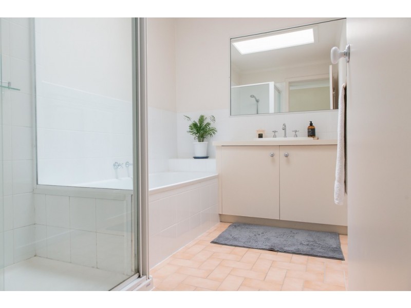 10/2-20 Gladesville Boulevard, Patterson Lakes VIC 3197