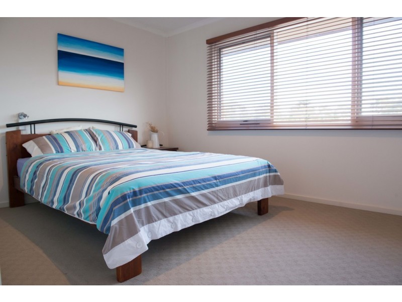 10/2-20 Gladesville Boulevard, Patterson Lakes VIC 3197