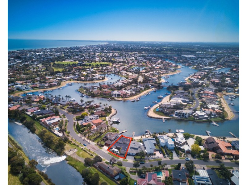 97 Palm Beach Drive, Patterson Lakes VIC 3197
