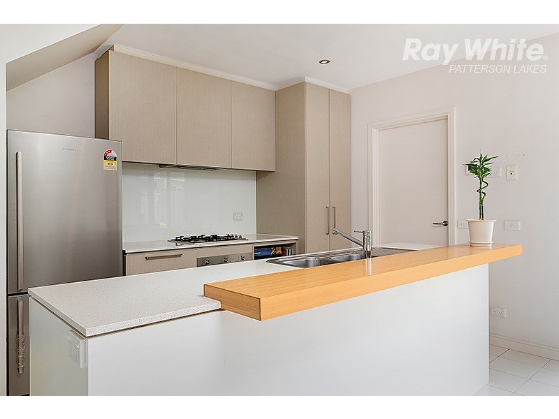 11 Jubilee Boulevard, Waterways VIC 3195