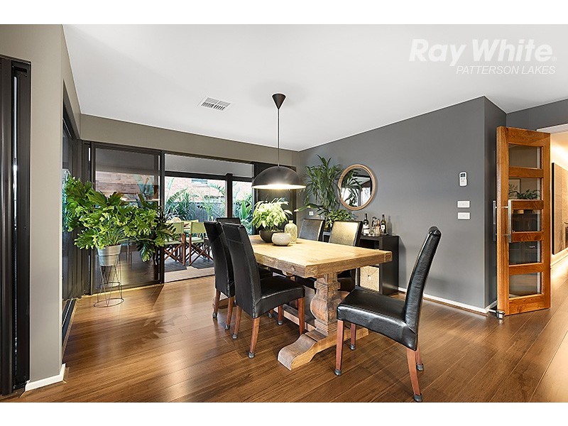 3 Palm Beach Drive, Patterson Lakes VIC 3197