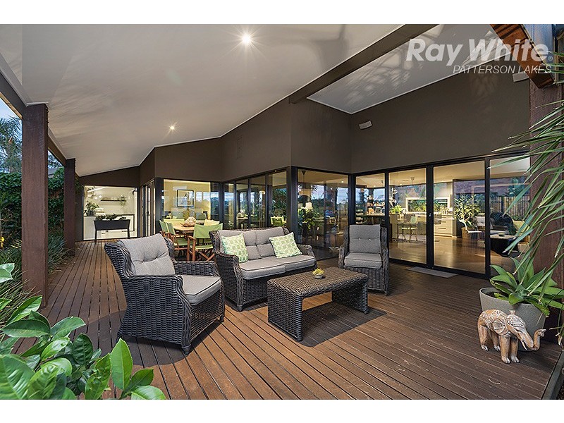 3 Palm Beach Drive, Patterson Lakes VIC 3197