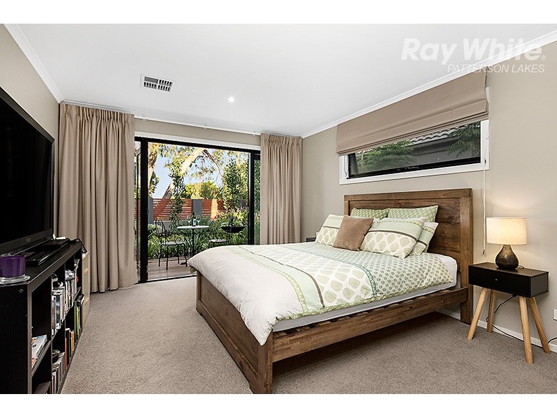 3 Palm Beach Drive, Patterson Lakes VIC 3197