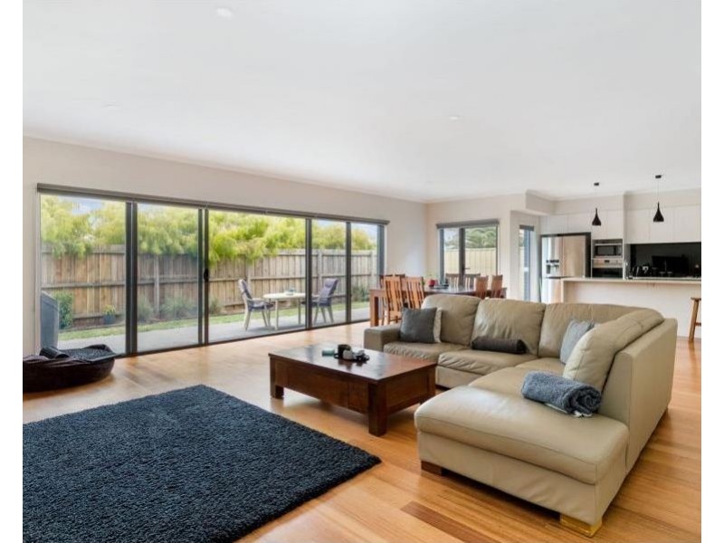 4/3 Canberra Street, Patterson Lakes VIC 3197