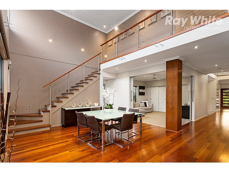 3 Waterside Drive, Waterways VIC 3195