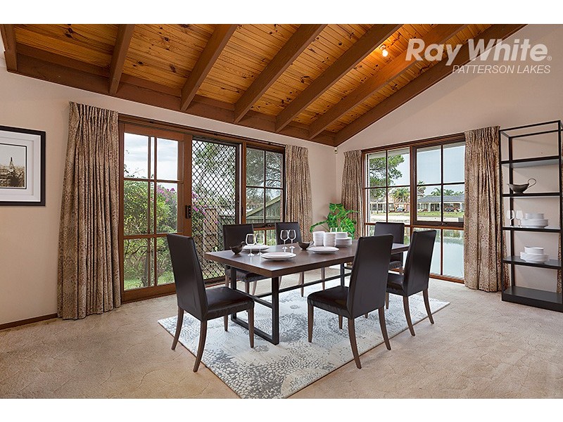 2/17 Palm Beach Drive, Patterson Lakes VIC 3197