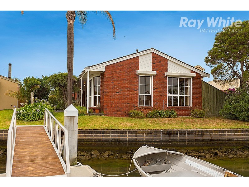 2/17 Palm Beach Drive, Patterson Lakes VIC 3197