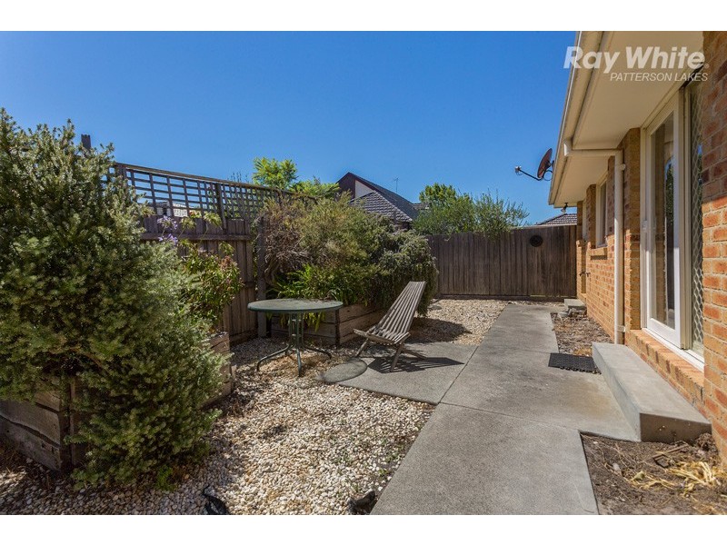 4 Holmwood Break, Dingley Village VIC 3172